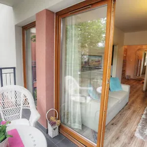 https://exclusive-apartment-in-the-center-with-a-balcony-and-parking.krakowhotelspoland.com